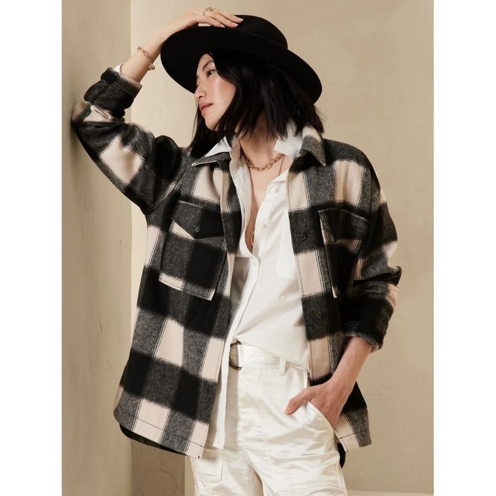 Banana Republic Black Plaid Shacket, Petite Small Buffalo Check Flannel Jacket